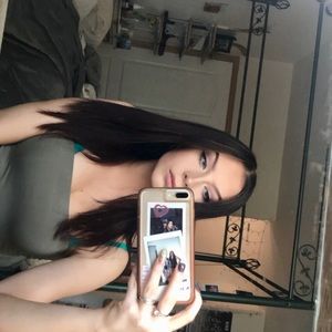 Meet your Posher, Bella